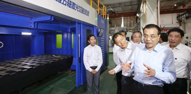 Premier Li incoraggia Made in China 2025 a Shenzhen